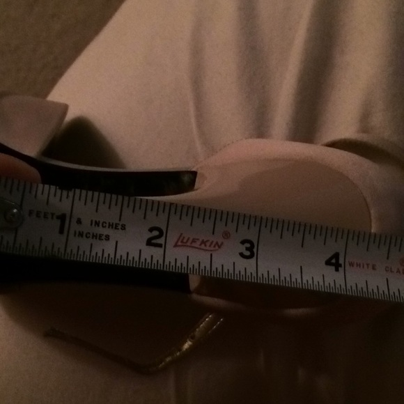 Nina  ivory shoes with bow size 7 - Picture 6 of 6